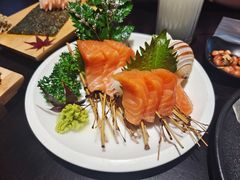 三文鱼刺身-山上下日本料理(万象城店)