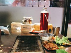 -马路牙子地桌烤肉(工体店)