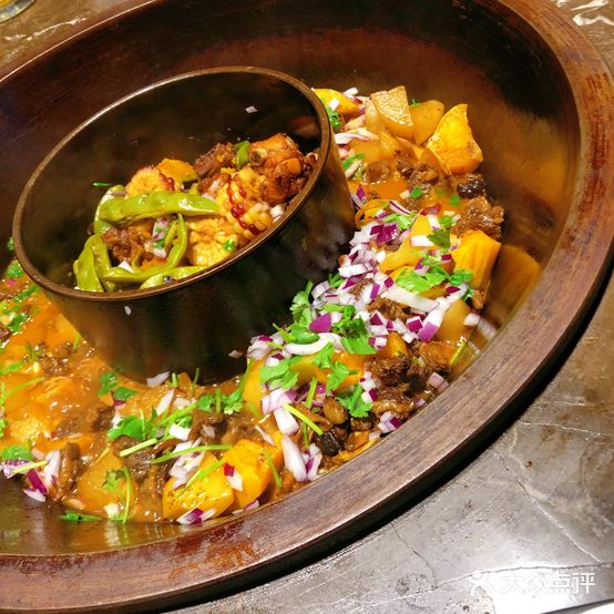 柴火旺锅中锅铁锅炖