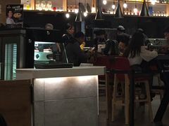 大堂-必胜客(大悦城店)