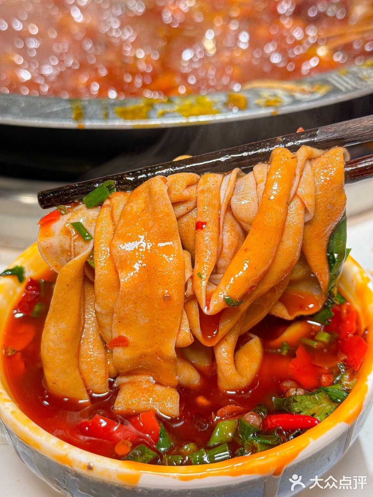 成都人都爱吃的老火锅，果真香的很！