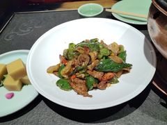 辣椒炒肉-北平盛世·新京菜·北京烤鸭(劲松·双井店)