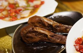 Spicy Duck Heads