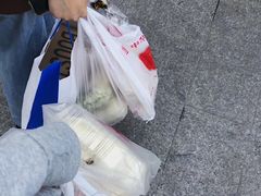 -白玉兰食品(汇联商厦店)