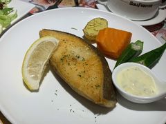 香煎鳕鱼餐-斗牛士牛排餐厅(嘉里汇店)