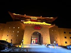 -敦煌山庄摘星阁