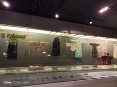 -北京服装学院民族服饰博物馆
