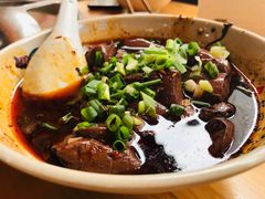 -杨三娘跷脚牛肉(羊子山西路店)