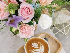 -Gigi Florist·Dk Coffee