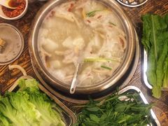 -巴山一绝烤全羊(三圣乡刘家花园店)