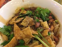 -海口骑楼小吃街