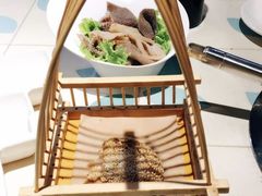 -南城十里潮汕鲜牛火锅·鲜虾生滚粥(融汇老商埠店)