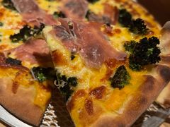 黑松露披萨-Osteria Garden 生蚝花园餐厅(原进贤路店)