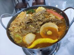 泡菜肥牛锅-张妈台式锅烧(深大店)
