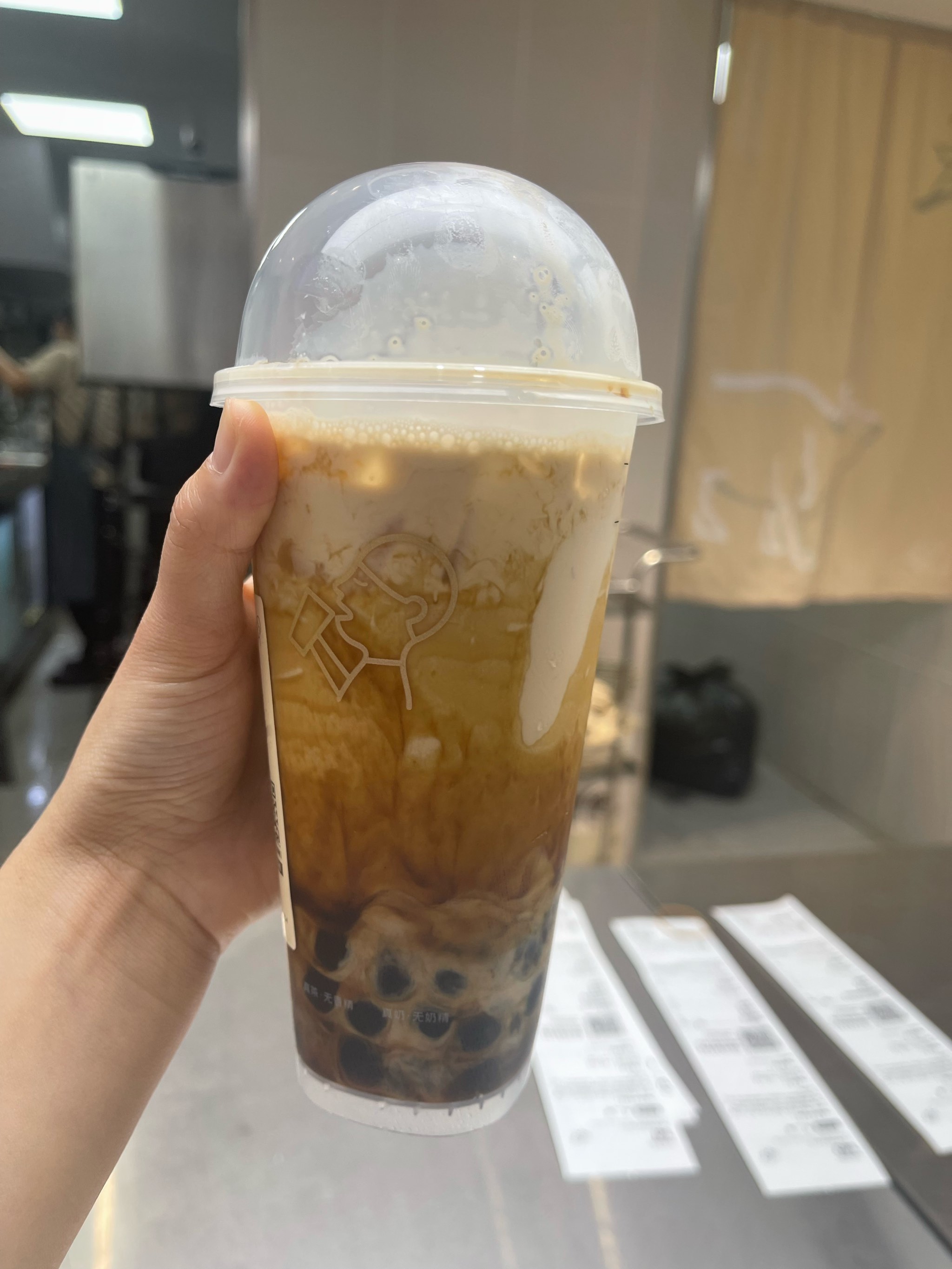 好喝 我本来对喜茶的珍珠奶茶不抱什么期待