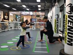 -拳力汇散打搏击泰拳俱乐部(绿地缤纷城店)