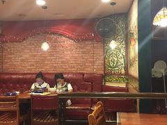 -玛格萝妮比萨屋(陆家浜路店)