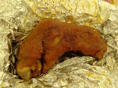 烤猪蹄-周姑娘不等味·牛羊肉火锅·螃蟹罗氏虾·烤鱼烤串(高邮店)