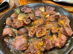 -老东镇啤酒屋海鲜加工·蒸汽海鲜·海鲜烧烤(台东店)