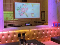-皇马纯KTV·量贩·聚会(民治店)