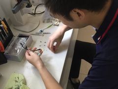 -光明眼镜·蔡司授权(徐泾店)