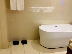 -兴芮温泉度假区