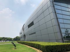 -上海汽车会展中心