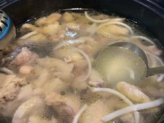 -东椰·海南椰子鸡火锅(朝阳门店)