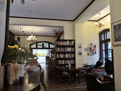 -良友书坊(安徽路店)
