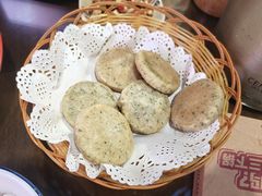 -富正毅三下锅·湘西韵味(天门山索道店)