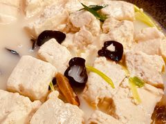 土家手掰柴火豆腐-吃饭皇帝大土家民族菜(正大广场店)