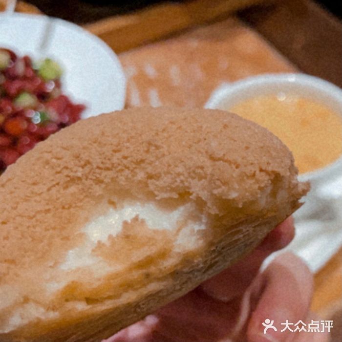 金玉满堂潮州酒楼(无限极荟购物广场店)酥皮牛奶包图片