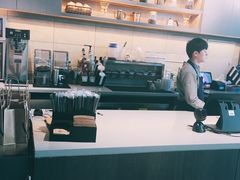 -瑞幸咖啡(三里屯SOHO-6号楼店)