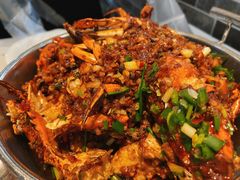 -凤凰路何眼镜香辣蟹(花果园店)