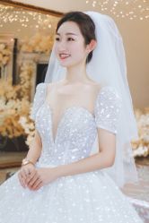 -伯瓷皇后婚纱艺术空间