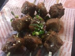 牛肉粒-红钳侠小龙虾·烧烤(中赢康康谷店)