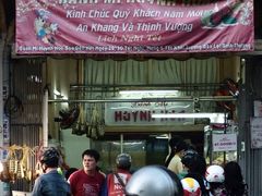 -Bánh Mì Huynh Hoa