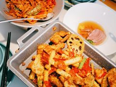 -荷塘秋月·本帮江浙菜(国权路店)