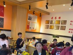 -钟方模白家肥肠粉(春熙店)
