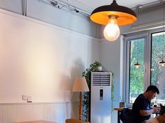 -Cafe Villa