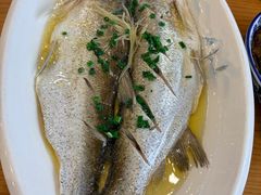 -品鲜村农家菜·阳澄湖大闸蟹(总店)