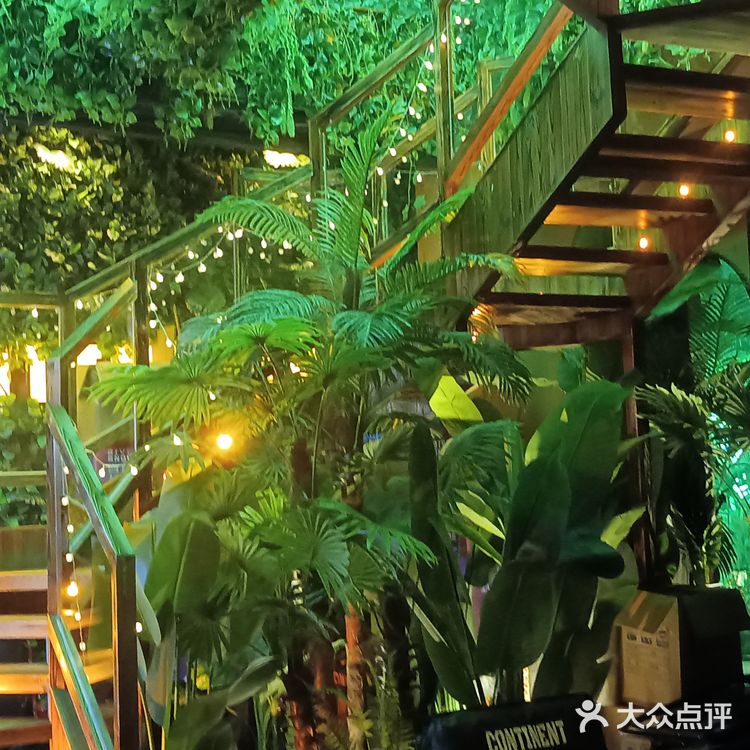 露营风的餐酒吧休闲放松好去处