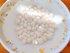 桂花糖水鸡头米-鑫震源·苏式大虾生煎(山塘街店)