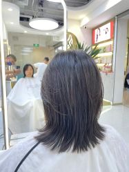 -虫二·专注健康烫染沙龙