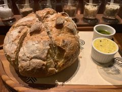 餐前面包-恰餐厅及酒吧 CHAR Bar & Grill (北京丽都皇冠假日店)