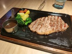 -必胜客(机场路店)