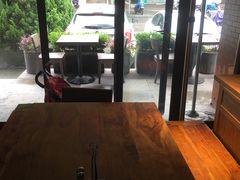 -Geneva日内瓦餐厅(西郊宝成花苑店)