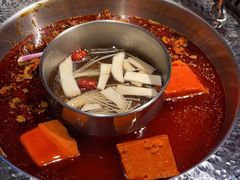 -晓宇重庆火锅(赛格国际购物中心店)