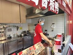 -黑色经典臭豆腐·湖南特产(步行街店)