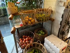 -野草莓自由市场